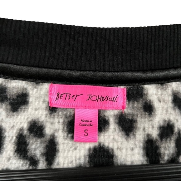 BETSEY JOHNSON pajama top - Picture 9 of 10
